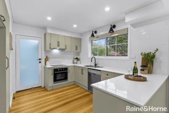 2/2B Mary Street, Essendon, Vic 3040-Image