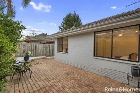 2/2B Mary Street, Essendon, Vic 3040-Image