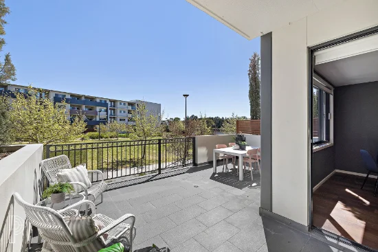 2/3 Cynthea Teague Avenue, Greenway, ACT 2900