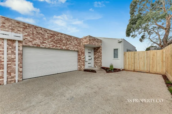 2/3 Farrell Street, New Gisborne, Vic 3438