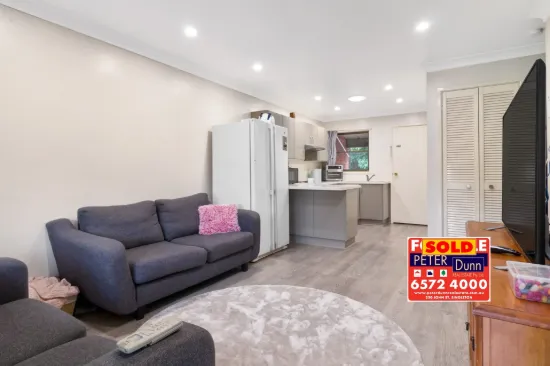 2/3 Oldknow Crescent, Singleton, NSW 2330