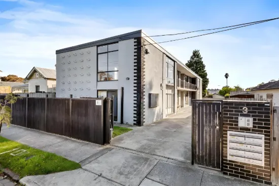 2/3 South Daly Street, Brunswick West, Vic 3055
