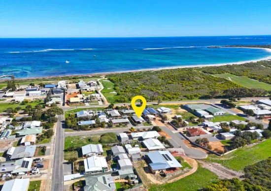 2/3 Williams Place, Green Head, WA 6514