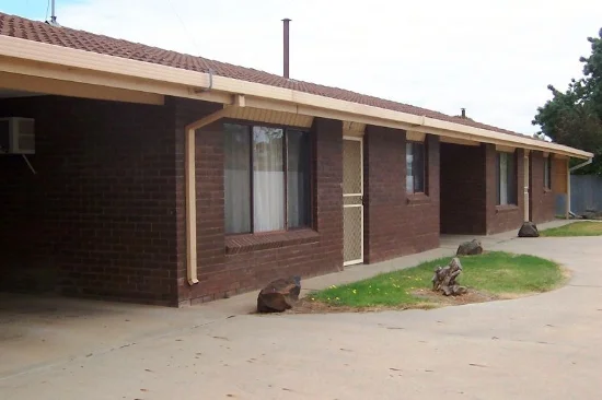 2/300 Fitzroy Street, Deniliquin NSW 2710-Image