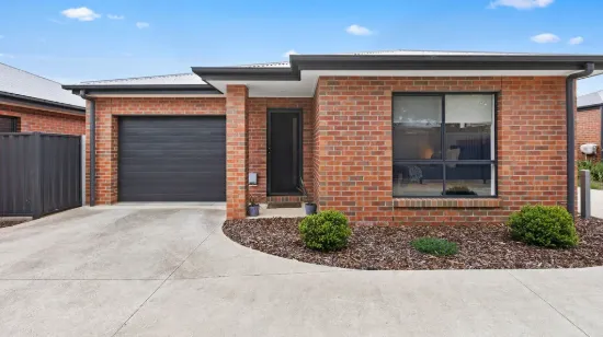2/306 Forest Street, Buninyong, Vic 3357
