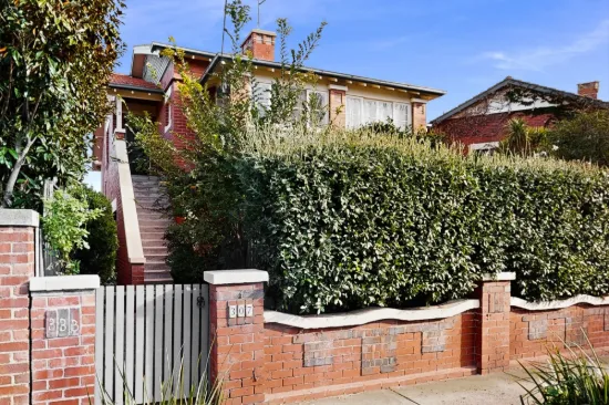 2/307 Barkly Street, Elwood, Vic 3184