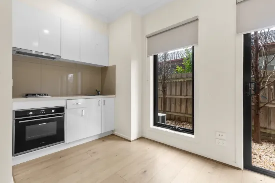 2/31 Erskine Street, Frankston, Vic 3199