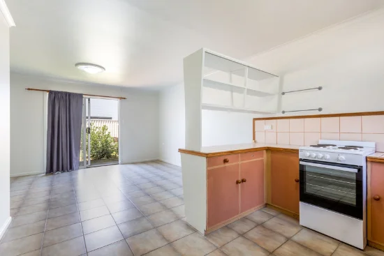 2/31 Seabeach Avenue, Mermaid Beach QLD 4218-Image