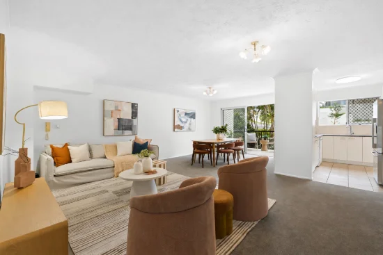 2/31 Swann Road, Taringa, Qld 4068 - For Sale