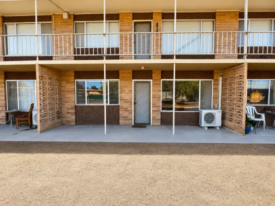 2/32 Hawdon St, Barmera, SA 5345