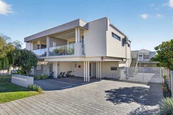 2/329 Hector Street, Tuart Hill, WA 6060