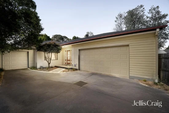 2/33 Barbara Street, Vermont, Vic 3133