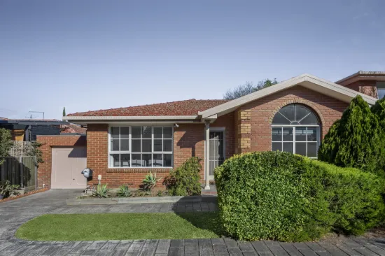 2/33 Parkside Street, Elsternwick, Vic 3185
