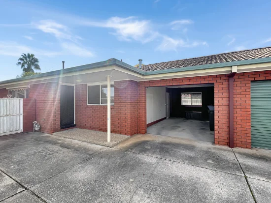 2/330 Ampleforth Street, East Albury, NSW 2640