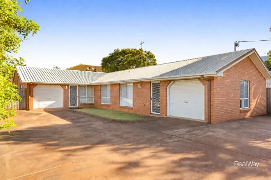 2/330 Spring Street, Kearneys Spring, Qld 4350
