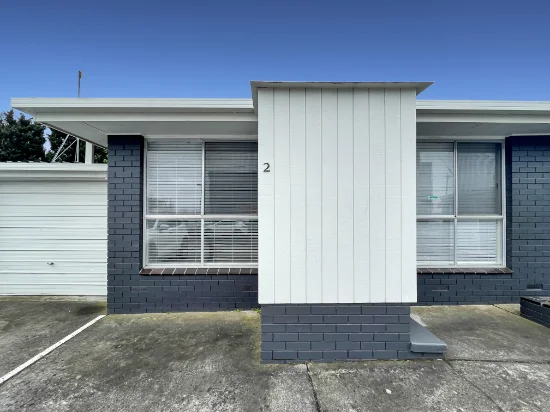 2/339 Pakington Street, Newtown, Vic 3220 - For Rent
