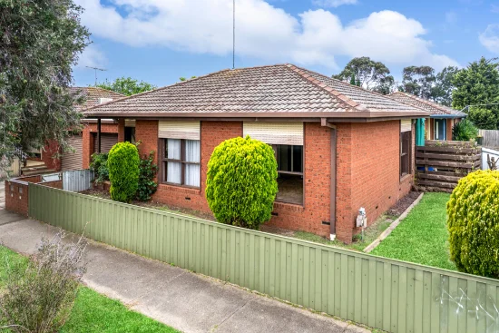 2/35-37 East End Crescent, St Albans Park, Vic 3219 - For Sale