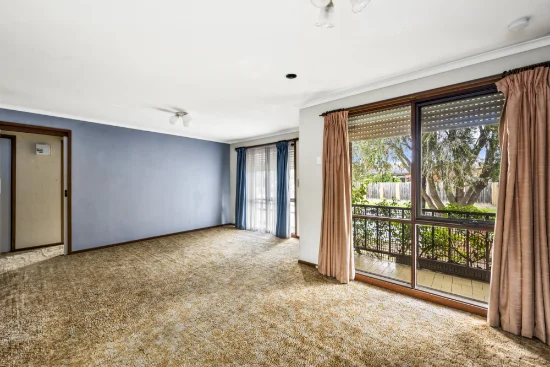 2/35-37 East End Crescent, St Albans Park, Vic 3219-Image