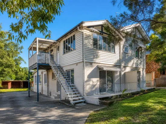 2/35 Oxford Street, Woolloongabba, Qld 4102