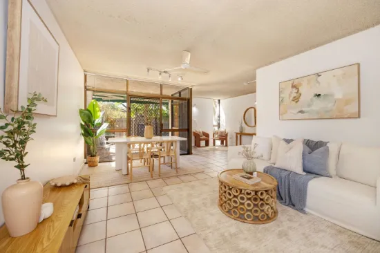 2/36 Murray Street, North Ward, Qld 4810