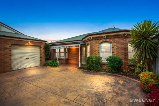 2/37 Curlew Avenue, Altona, Vic 3018