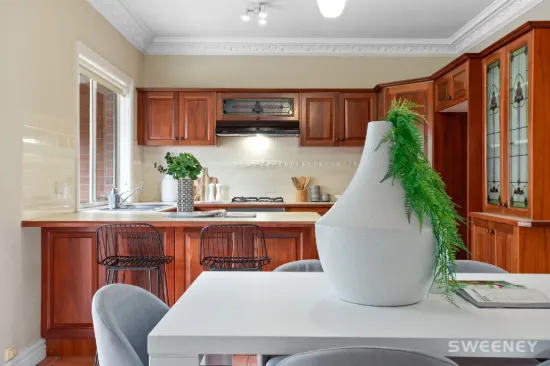 2/37 Curlew Avenue, Altona, Vic 3018-Image