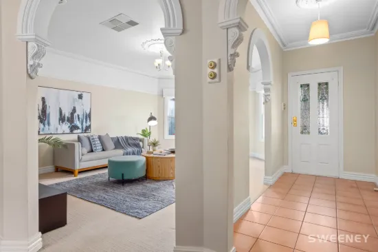 2/37 Curlew Avenue, Altona, Vic 3018-Image