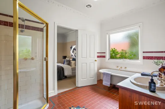2/37 Curlew Avenue, Altona, Vic 3018-Image
