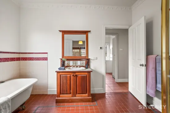 2/37 Curlew Avenue, Altona, Vic 3018-Image