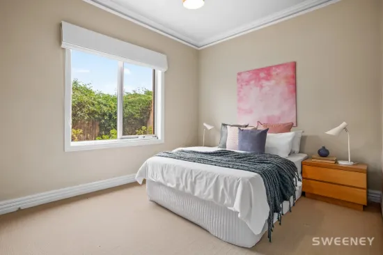 2/37 Curlew Avenue, Altona, Vic 3018-Image