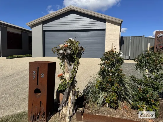 2/37 Hurse Street, Chinchilla, Qld 4413