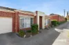 2/37 Stewarts Lane, Sunbury, Vic 3429