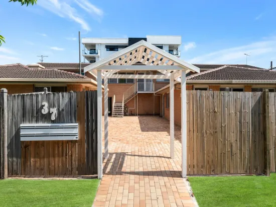 2/37 York Street, Nundah, Qld 4012