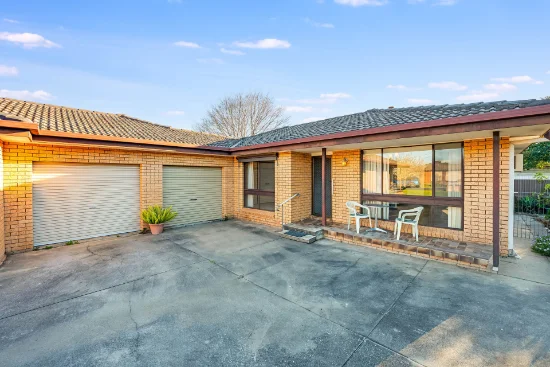 2/399 Ross Circuit, Lavington NSW 2641-Image