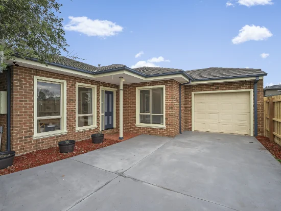 2/4 Arran Court, Sydenham, Vic 3037