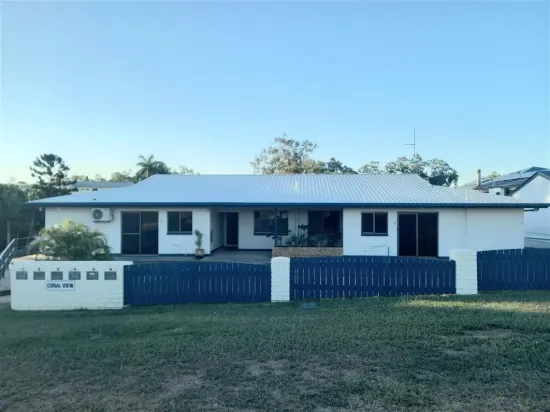 2/4 Arthur Street, Boyne Island, Qld 4680