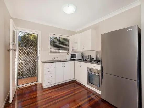 2/4 Bakewell Street, Mount Gravatt East QLD 4122-Image