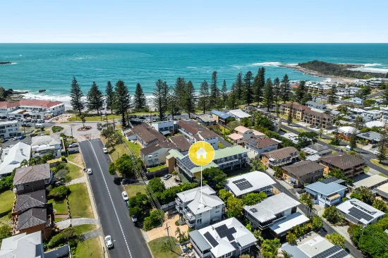 2/4 Coldstream Street, Yamba, NSW 2464