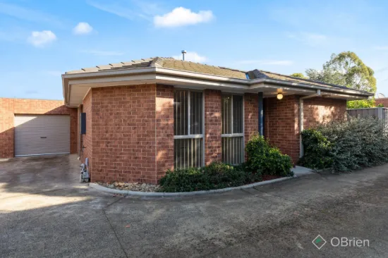 2/4 Dunraven Court, Sydenham, Vic 3037