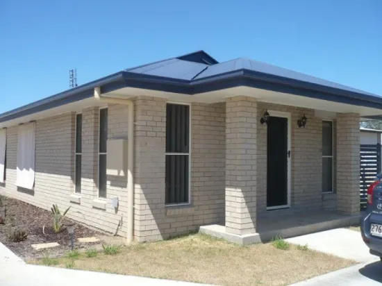 2/4 Sheridan Street, Chinchilla, Qld 4413