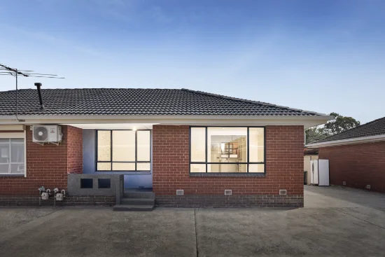 2/4 Smart Street, Sunshine West, Vic 3020