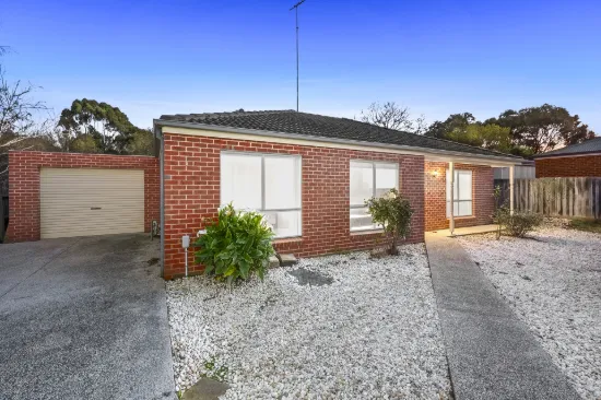 2/41 Daly Boulevard, Highton, Vic 3216