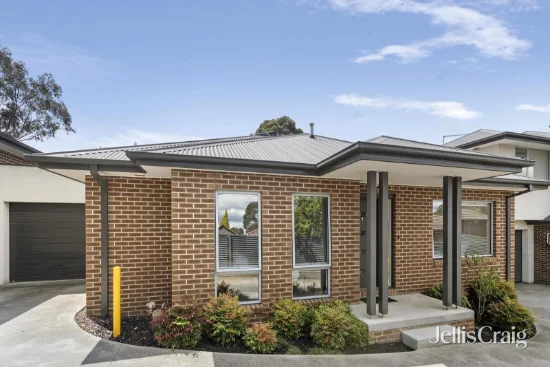 2/42 Dorset Road, Croydon, Vic 3136 - For Sale