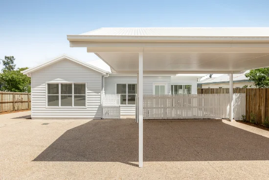 2/42 Haig Street, South Toowoomba, Qld 4350