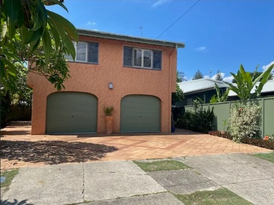 2/42 Messines Crescent, Miami, Qld 4220 - For Rent