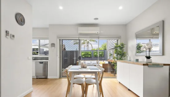 2/42 Pecham Street, Glenroy, Vic 3046