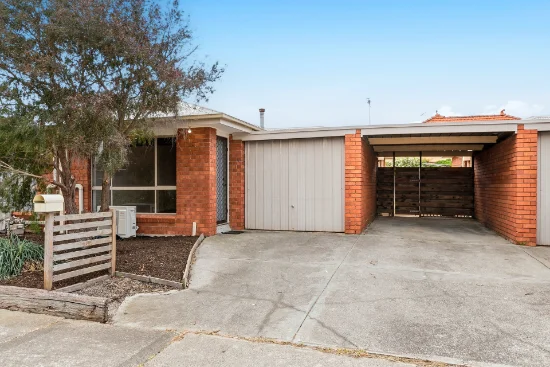 2/42 Woods Street, Newport, Vic 3015 - For Sale