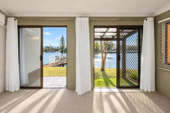 2/46 Back Street, Biggera Waters, Qld 4216-Image