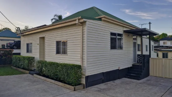 2/462 Great Western Highway, Pendle Hill NSW 2145-Image