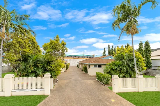 2/47-49 Ford Street, Hermit Park, Qld 4812
